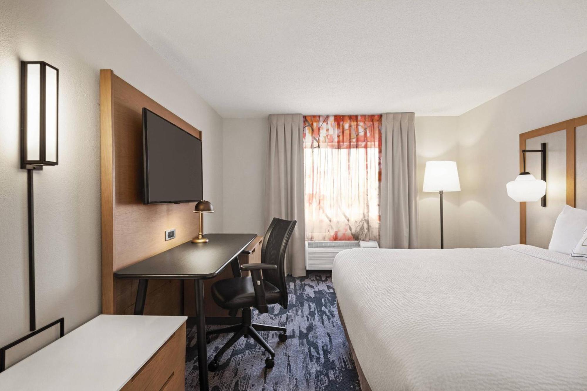 Fairfield Inn By Marriott Warren Niles Exterior foto