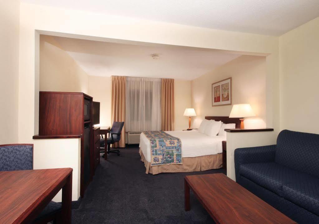 Fairfield Inn By Marriott Warren Niles Cameră foto